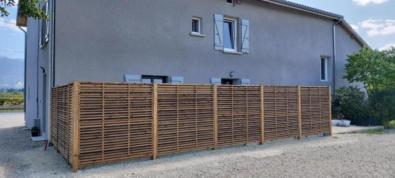 Chambre D'Hotes Des Loyes Jaillans Exterior foto